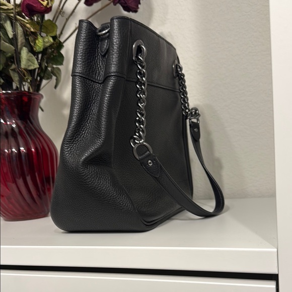 Coach Black Leather Women's Bag - Picture 2 of 3